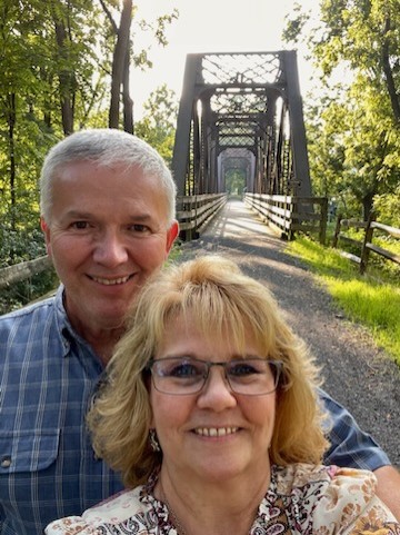 Couple reaches 40 years